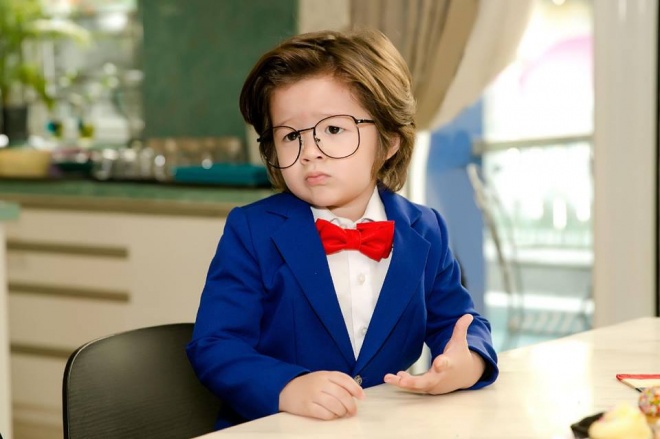 Soái ca nhà Elly Trần hóa thân thành thám tử lừng danh Conan vẫn đáng yêu như thiên thần-2