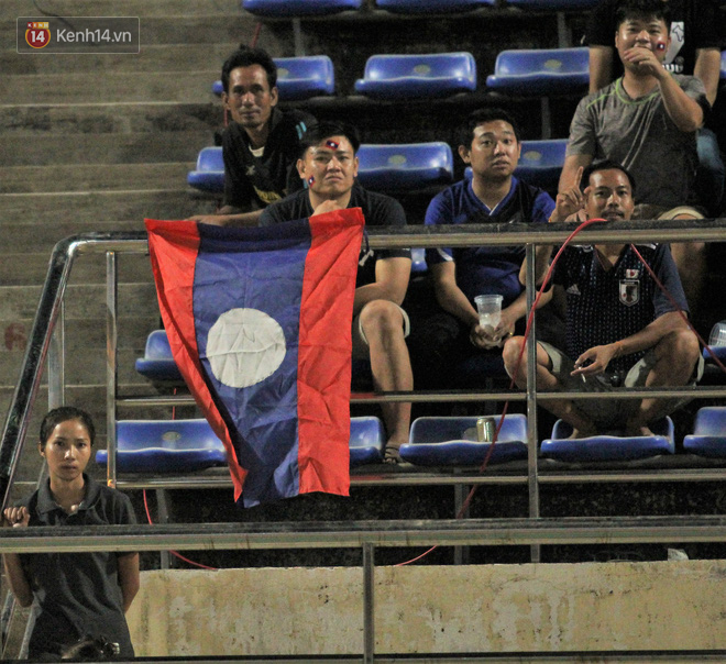 Đây mới là lý do khiến cầu thủ Lào chạnh lòng sau trận thua Việt Nam ở AFF Cup 2018-10