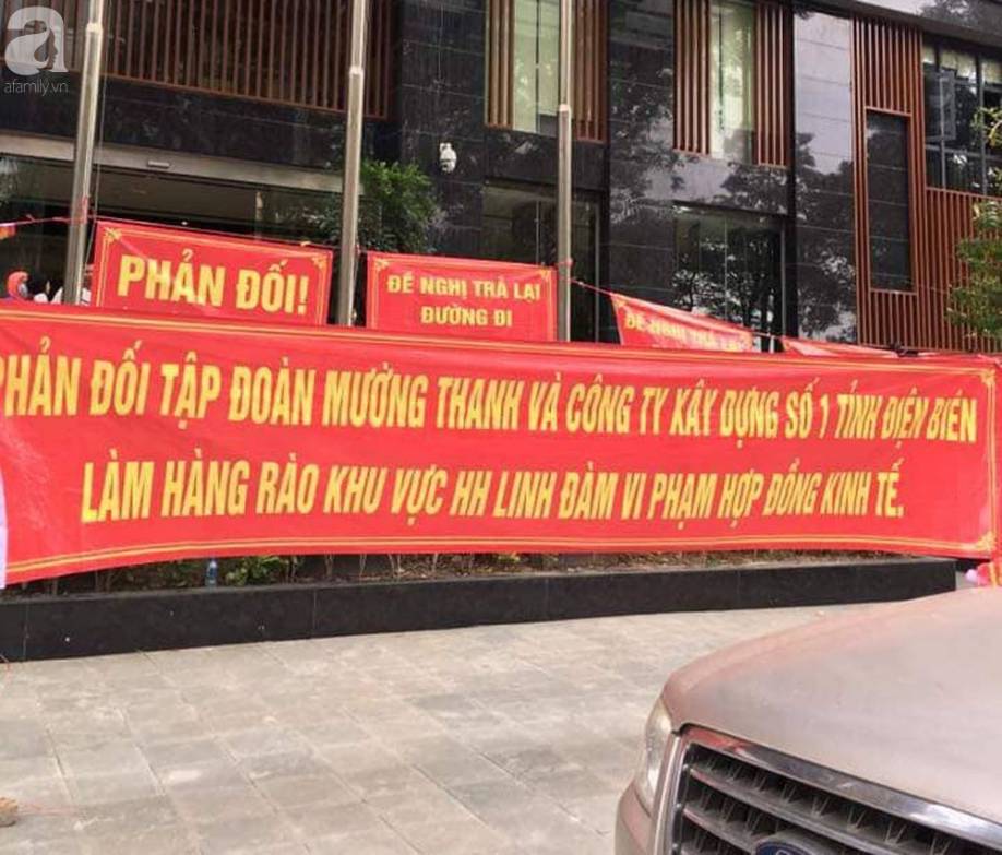 Tranh cãi gay gắt giữa cư dân và nhóm ki-ốt kinh doanh tại chung cư HH Linh Đàm-5