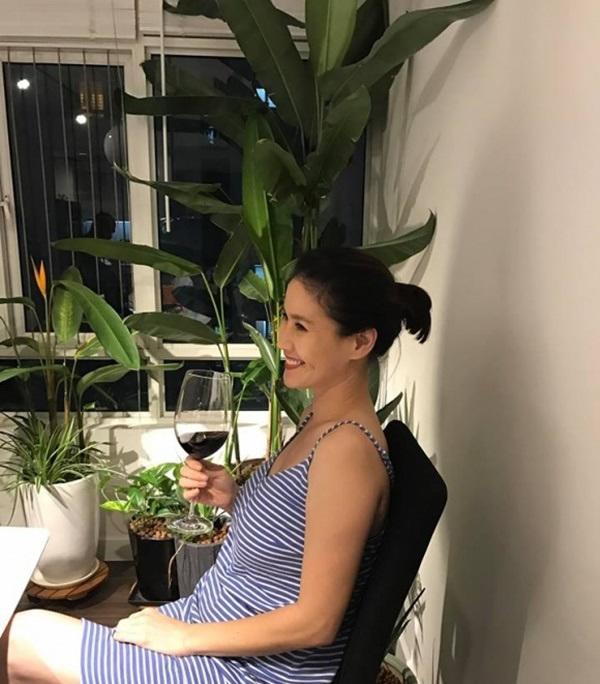 Số phận những bà mẹ đơn thân showbiz Việt: Kẻ chanh xả” ngút ngàn, người chật vật thuê nhà 24m2-15