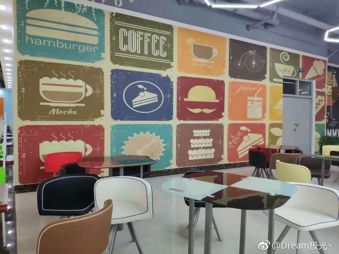 Top căng tin sang như khách sạn 5 sao, cứ tưởng nằm ở trường con nhà giàu, dành cho cậu ấm cô chiêu nhưng sự thật sẽ khiến bạn bất ngờ-22