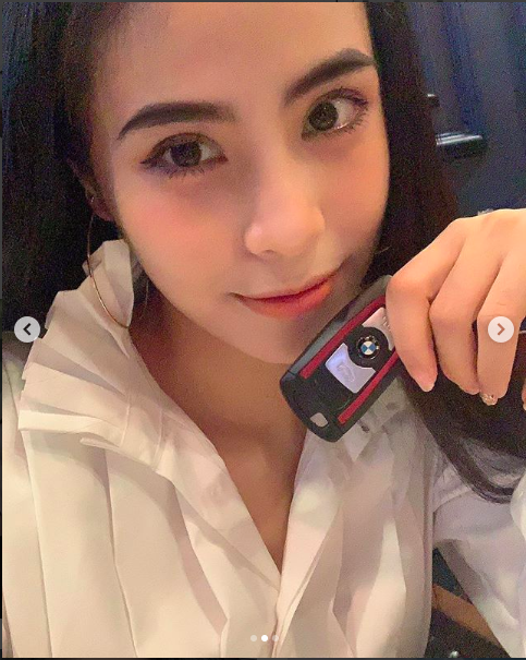 Ông xã ca nương Kiều Anh quỳ gối dưới mưa, tặng vợ món quà kỷ niệm khủng-2