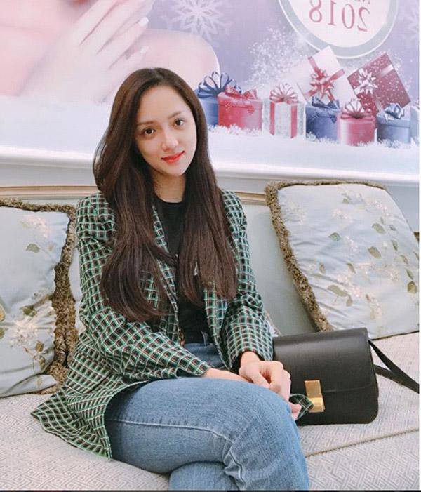 Là siêu mẫu đắt giá nhất Vbiz nhưng Thanh Hằng vẫn diện đi diện lại món đồ bình dân này-5