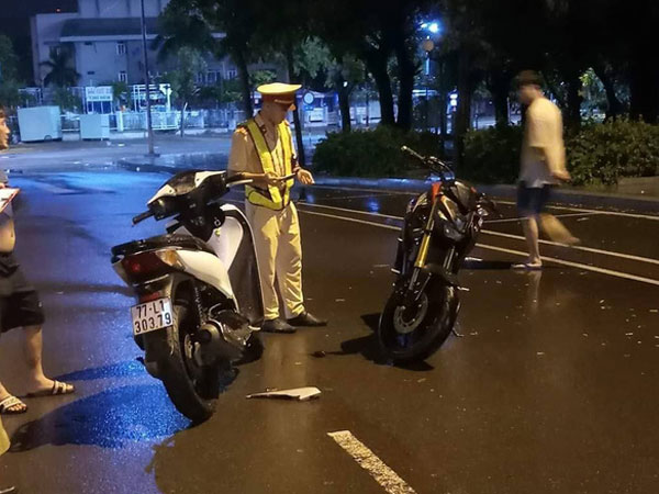 Thiếu úy CSGT ngã khi làm việc với dân: Tôi ngã thật, không phải diễn hay ngã nghiệp vụ-2