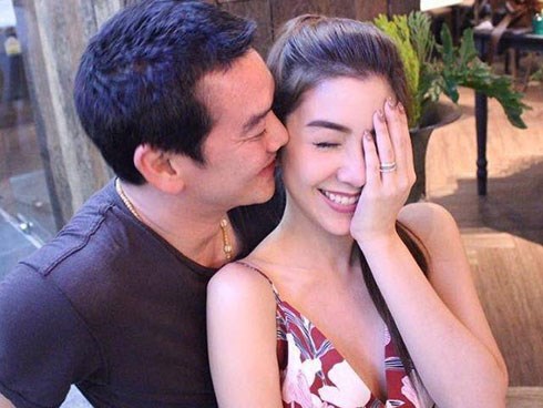 Ông chồng nịnh vợ siêu đỉnh: Chỉ vài tin nhắn, vợ giận cỡ nào cũng không cưỡng lại được