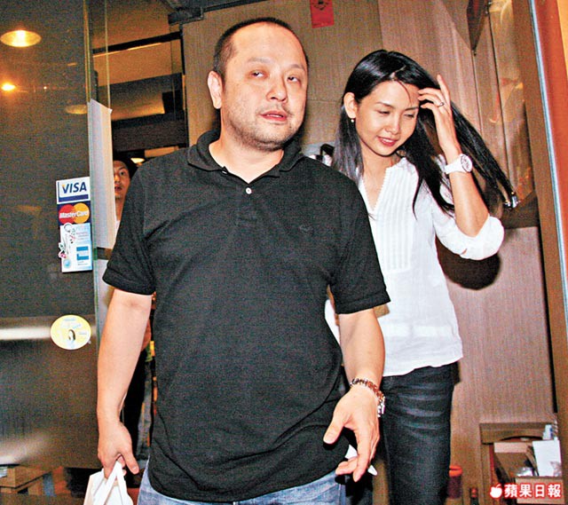 Khâu Thục Trinh: Từ quả bom sex đổi đời nhờ đại gia đến mỹ nhân sống có tình có nghĩa nhất showbiz Hong Kong-6