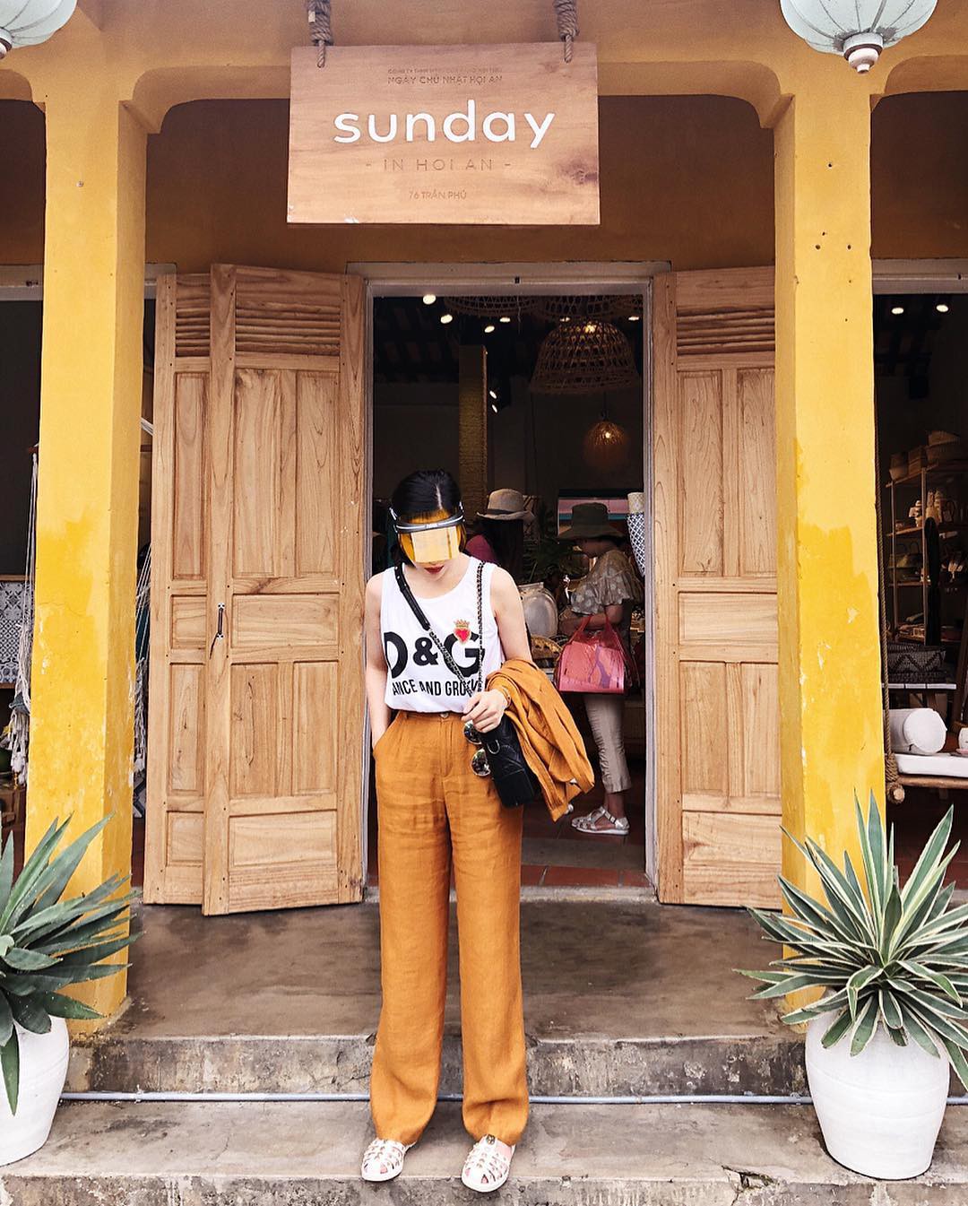 Ngắm Kỳ Duyên diện set đồ này mới thấy sơ vin chính là chiêu hack” dáng đỉnh nhất, kể cả khi bạn cao trên 1m70-5