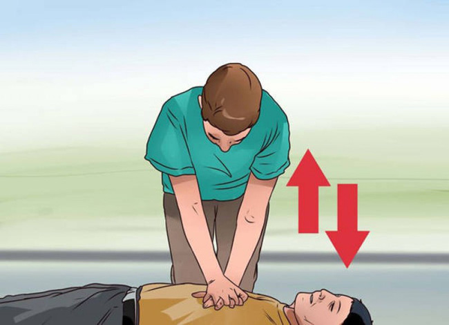 Từ trường hợp nam thanh niên bị điện giật ngưng tim, đâu là cách sơ cứu đúng khi bị điện giật?-4