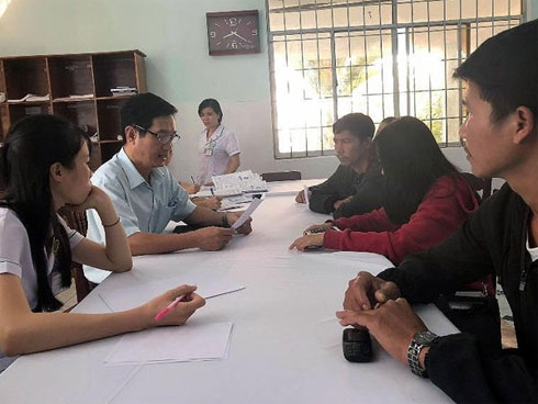 Bác sĩ trả về lo hậu sự, bố mẹ thà bán nhà quyết không ngừng cứu sống con trai-5