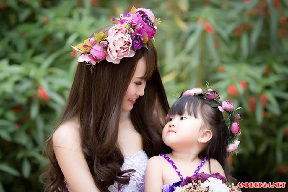 Nếu con thường xuyên có 4 hành vi này, phụ huynh hãy mở tiệc ăn mừng vì trẻ yêu mẹ vô cùng-3