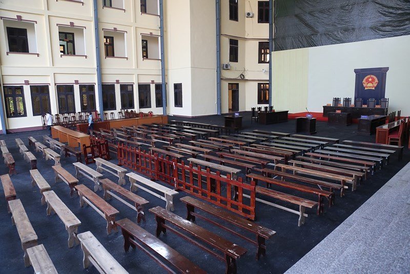 Xử vụ Phan Văn Vĩnh: Bộ tứ quyền lực khai báo căn cước-31