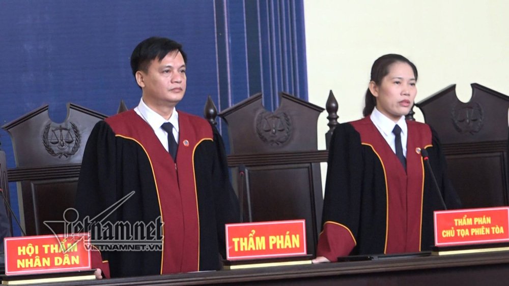 Xử vụ Phan Văn Vĩnh: Bộ tứ quyền lực khai báo căn cước-13