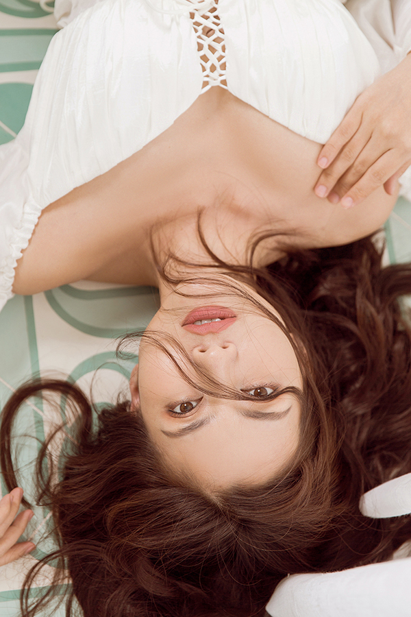 Xem bộ ảnh này, có ai ngờ Ngọc Lan đã là mẹ một con và thuộc hàng tuổi băm”-9