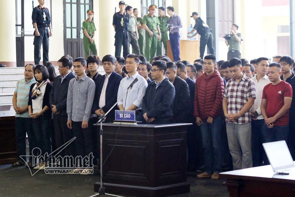 Xử vụ Phan Văn Vĩnh: Bộ tứ quyền lực khai báo căn cước-7