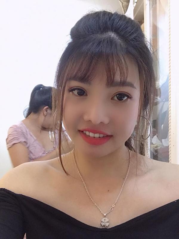 Bị chê xuống sắc hậu dao kéo, Phượng Thị Nở khoe ảnh nhan sắc thay đổi chóng mặt-7