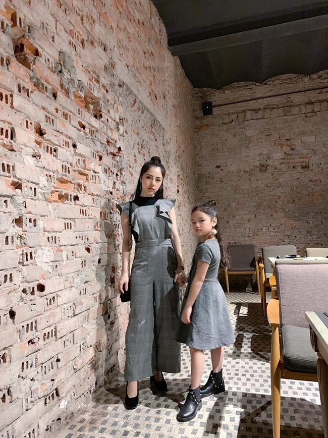 Loạt mẹ bỉm sửa lên đồ cực chất, có khi giới trẻ bây giờ còn phải... chạy dài-14