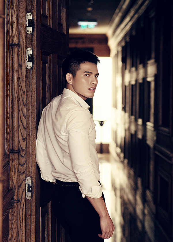 Quốc Thiên tự tin khoe vẻ đẹp chuẩn soái ca” bên Đàm Vĩnh Hưng, Lê Hiếu-18