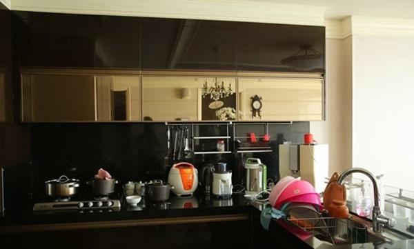 Hé lộ hình ảnh hiếm hoi bên trong căn hộ cao cấp của HHen Niê, giờ ai còn bảo nghèo?-10