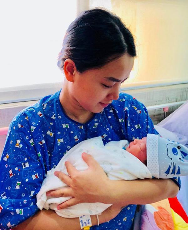 Một lần vẫn chưa chừa, Hải Băng tiếp tục vỡ kế hoạch, bầu 8 tuần sau sinh mổ 3 tháng-2