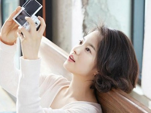 Ai có ngày sinh kết thúc bằng 3 số này, lúc bé được cưng như trứng, khi lớn được hứng như hoa, hậu vận mang mệnh quý bà giàu có-4