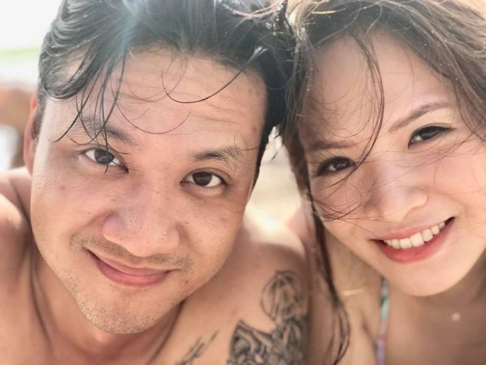 Loạt khoảnh khắc đời thường hạnh phúc của Đan Lê và gia đình trên biển-3