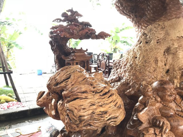 Choáng ngợp bộ ghế Kỳ Mộc tứ linh 3,8 tỷ đắt ngang 1 căn nhà-11