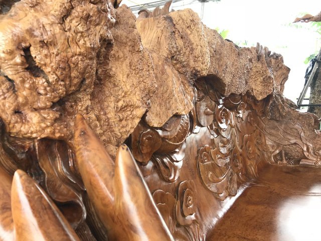 Choáng ngợp bộ ghế Kỳ Mộc tứ linh 3,8 tỷ đắt ngang 1 căn nhà-2