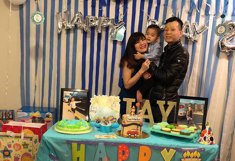 Cảnh sống ở Canada của đôi chồng xấu- vợ xinh sau 4 năm, nhìn ảnh con trai mà bật khóc-8