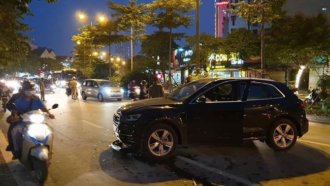 Tài xế siêu xe Audi Q5 đâm và lùi liên hoàn, làm gãy chân một người rồi bỏ trốn-6
