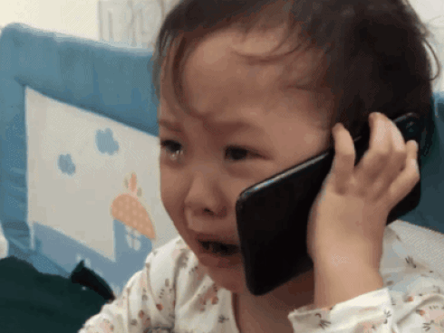 Em bé cười sặc sụa khi cắt tóc cực đáng yêu lấy đi biết bao trái tim của cư dân mạng-1