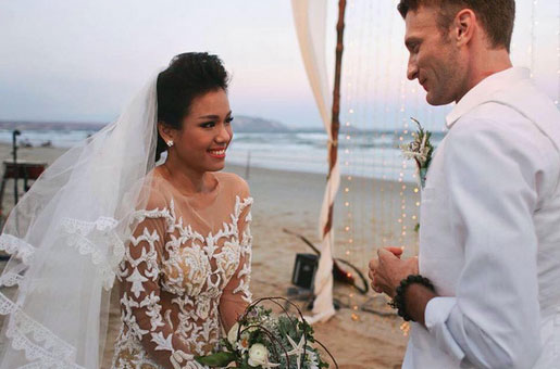 Đọ phong cách trang điểm của mỹ nhân Việt trong ngày cưới: Nhã Phương, Lan Khuê xuất sắc, Lệ Quyên bị dìm không thương tiếc-14