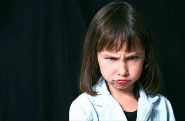 Thói quen tưởng vô hại của cha mẹ nhưng lại biến con trở thành đứa trẻ hư-2