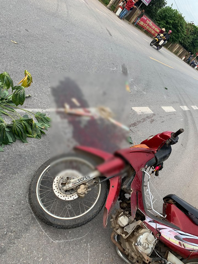 Thái Bình: Người dân tức giận vì xe tải đâm chết người vẫn chạy vào kho trả hàng-2