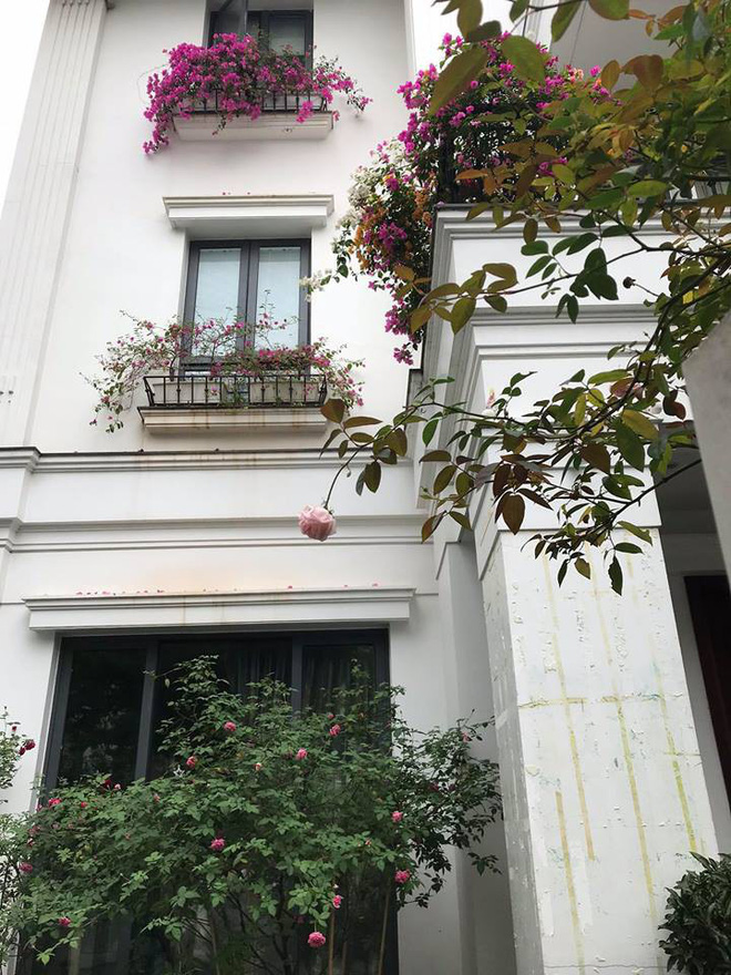 Cận cảnh biệt thự sang trọng của ca sỹ Mỹ Dung và chồng đại gia-4