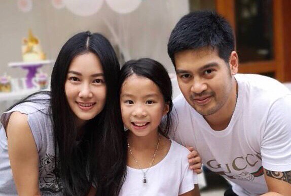 Minh tinh Thái lấy chồng siêu giàu: Người được cung phụng như bà hoàng, kẻ lấy bố của bạn, ly hôn trong thị phi-16