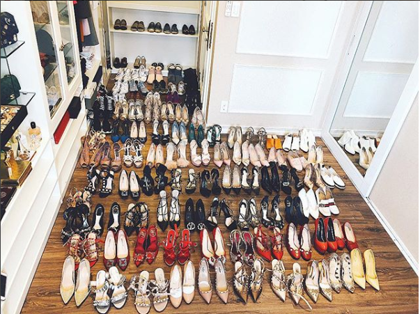 Khối tài sản khủng của các nàng Hậu đình đám Vbiz: Hết sắm nhà lầu xế sang lại được mệnh danh là tay chơi hàng hiệu thứ thiệt!-11