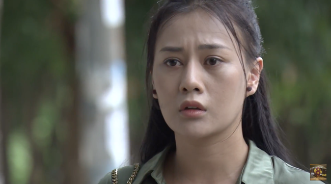 Sốc: Vũ sắt hùng hổ lao đến thẳng tay đánh Quỳnh ngã ra đường sau khi trông thấy cảnh này-4