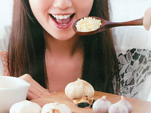 Những người mắc bệnh này không nên ăn tỏi, sẽ độc vô cùng-4