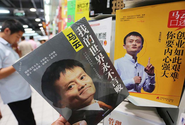 Không chỉ nhà buôn, người trẻ đi làm ở Trung Quốc giờ còn lập bàn thờ Jack Ma trong nhà như thờ Thần tài-3
