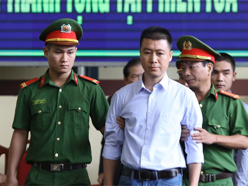 Đánh bạc kiểu Phan Sào Nam, tay cò ô tô khen ông trùm uy tín trước tòa-4