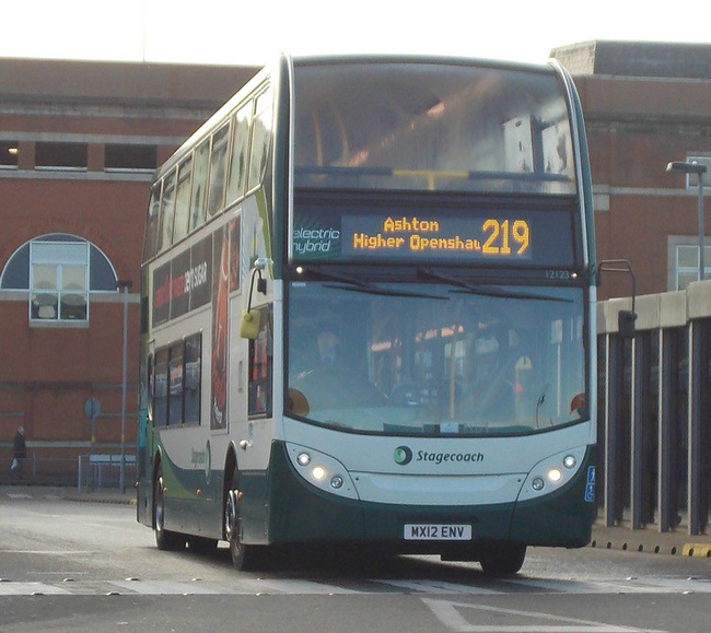 Đau đáu tìm con trai mất tích nhiều tháng trời, bố mẹ đâu ngờ kẻ nguy hiểm nhất vẫn luôn đóng vai người tốt kề cận ngày đêm-2