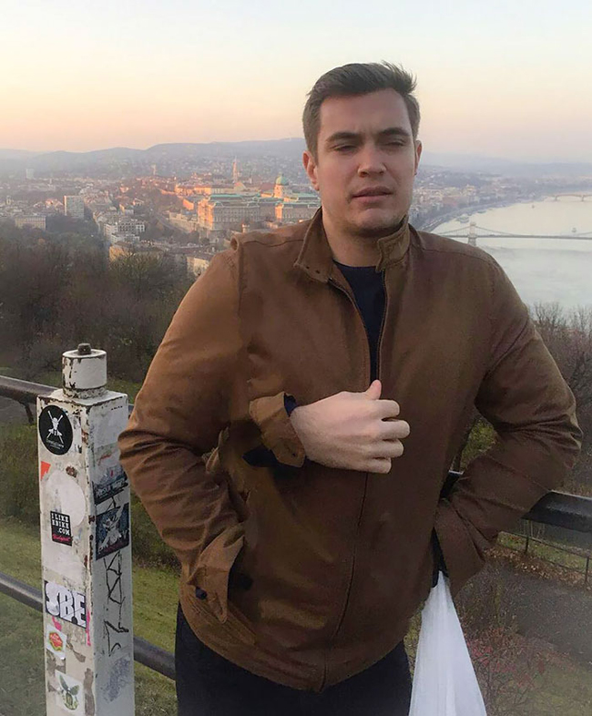 Nhờ dân mạng chỉnh sửa ảnh nhận được cái kết bi hài-15