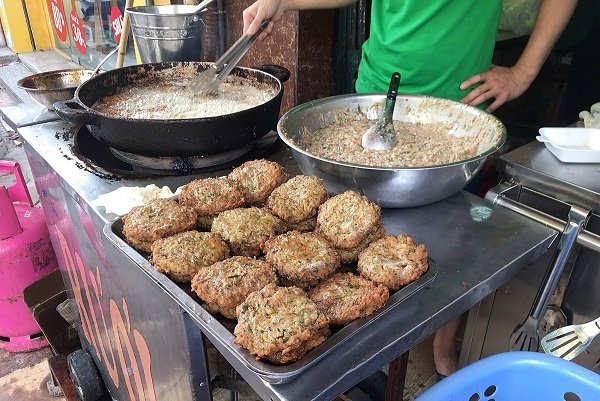 Đặc sản khách Tây... khóc thét: Hà thành mỗi năm 1 mùa chờ được ăn-3