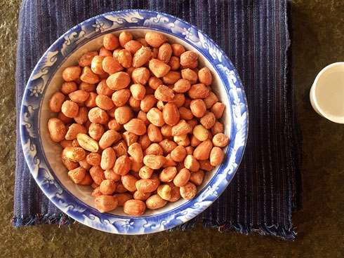 Hóa ra từ trước đến nay, chúng ta vẫn làm lạc rang muối sai cách, đây mới là cách chuẩn-5