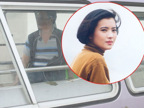 Bia mộ của Lam Khiết Anh bị vấy bẩn, không người thăm nom-4