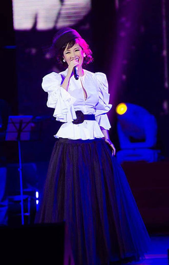 Phi Thanh Vân, Hồng Nhung, Phương Thanh mãi không thoát kiếp mặc sến vì 6 điều này!-4