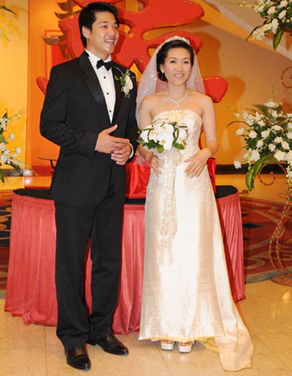 Chân dung nhan sắc mẹ xinh đẹp khiến con gái Thịnh soái ca chê Quỳnh Búp Bê không xinh bằng”-2