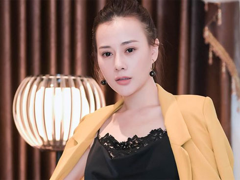 Quỳnh Búp bê Phương Oanh chứng tỏ độ ăn chơi với tủ đồ hiệu lên đến hàng tỷ đồng-7