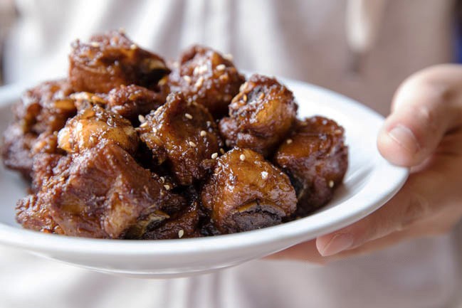 Món sườn chua ngọt cứ nấu thế này vừa mềm vừa thơm-1