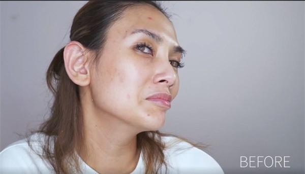 Tiểu Vy, Mai Phương Thuý và loạt mỹ nhân dù make-up kỹ càng vẫn lộ làn da chi chít mụn-5